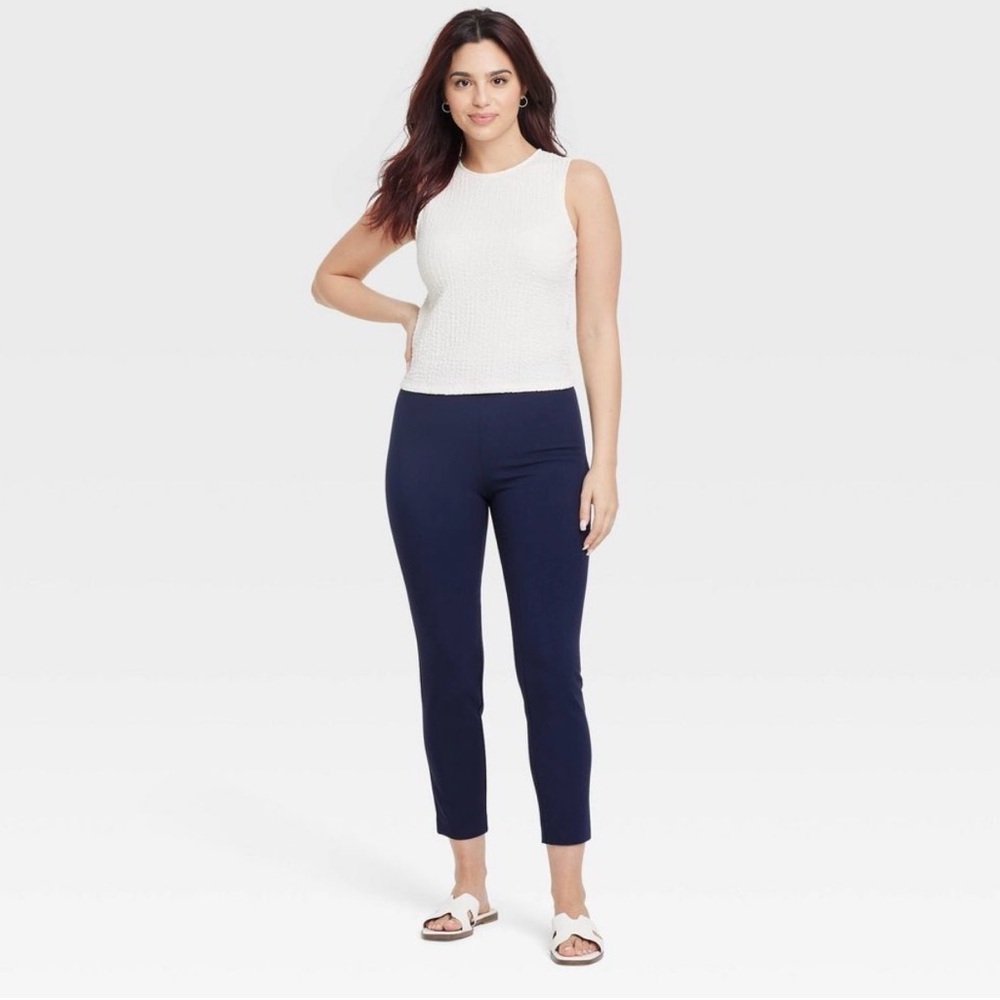 NWT Women's High-Rise Skinny Ankle Pull-on Pants - a New Day™ Navy sz 8 - Picture 3 of 3